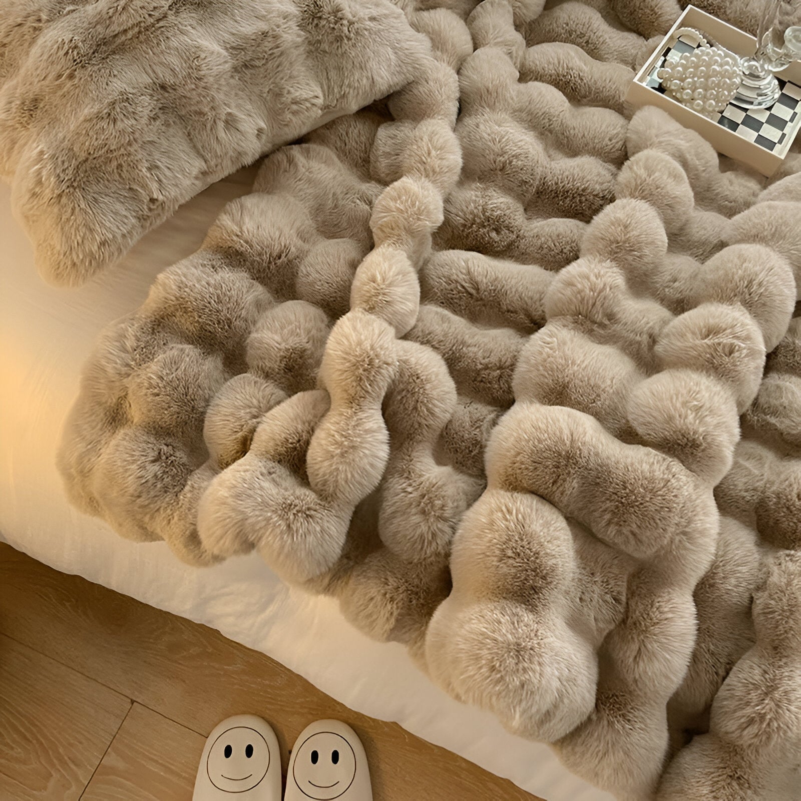 Cozy Rabbit Fur Blanket | Luxury Faux-Fur Throw